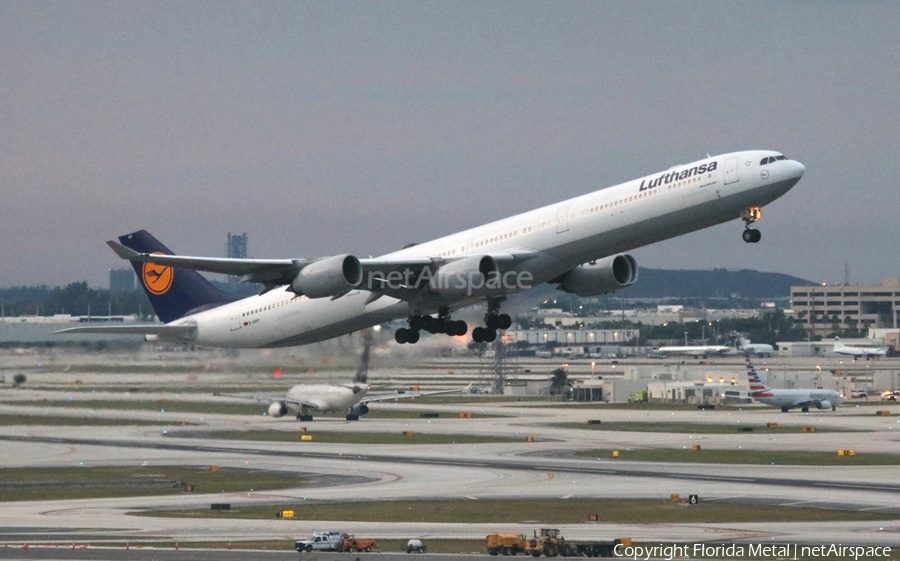 Lufthansa Airbus A340-642X (D-AIHY) | Photo 295745