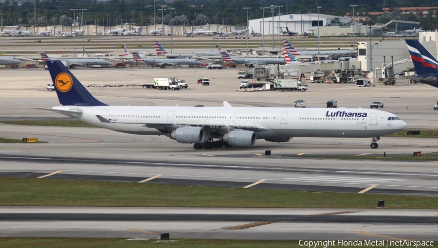 Lufthansa Airbus A340-642X (D-AIHY) | Photo 543057
