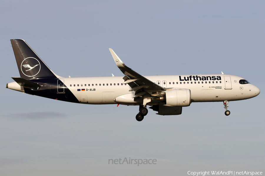 Lufthansa Airbus A320-271N (D-AIJB) | Photo 600716
