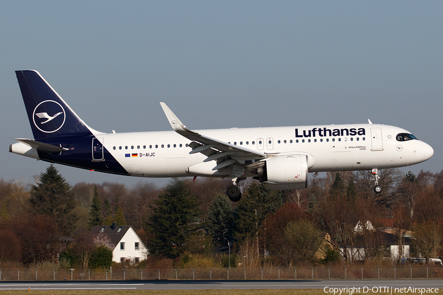 Lufthansa Airbus A320-271N (D-AIJC) | Photo 439794