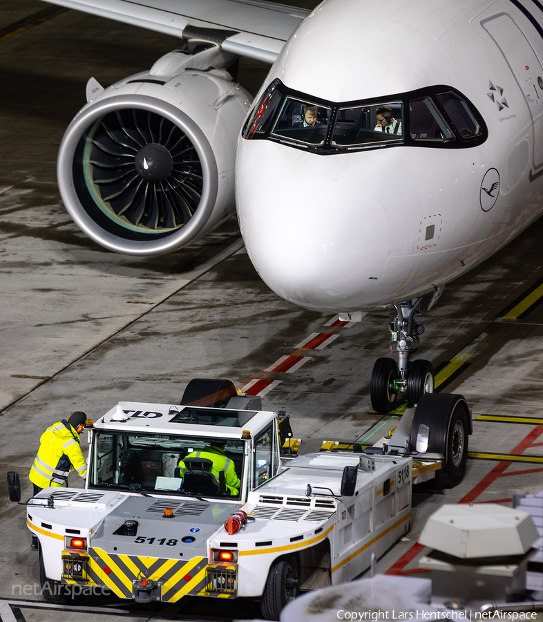 Lufthansa Airbus A320-271N (D-AIJD) | Photo 483008