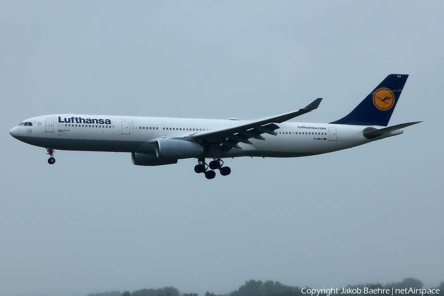 Lufthansa Airbus A330-343X (D-AIKA) | Photo 173751
