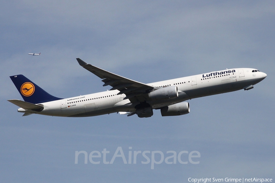 Lufthansa Airbus A330-343X (D-AIKB) | Photo 28902