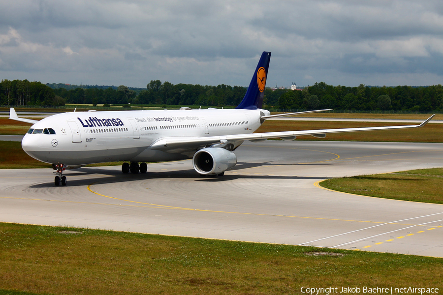 Lufthansa Airbus A330-343X (D-AIKB) | Photo 173849
