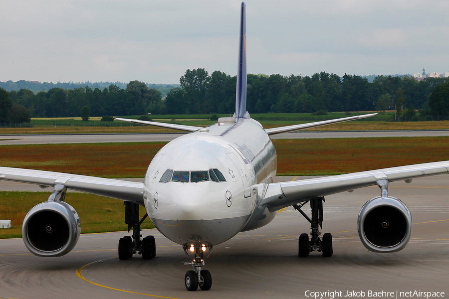 Lufthansa Airbus A330-343X (D-AIKE) | Photo 176913