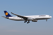 Lufthansa Airbus A330-343X (D-AIKF) at  Dallas/Ft. Worth - International, United States
