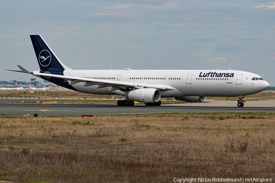 Lufthansa Airbus A330-343X (D-AIKG) | Photo 528403