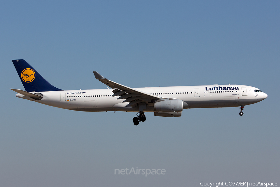 Lufthansa Airbus A330-343X (D-AIKH) | Photo 14384