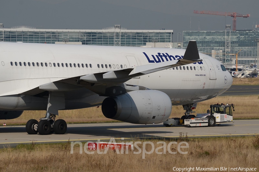 Lufthansa Airbus A330-343X (D-AIKH) | Photo 125768