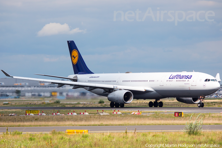 Lufthansa Airbus A330-343X (D-AIKH) | Photo 54920