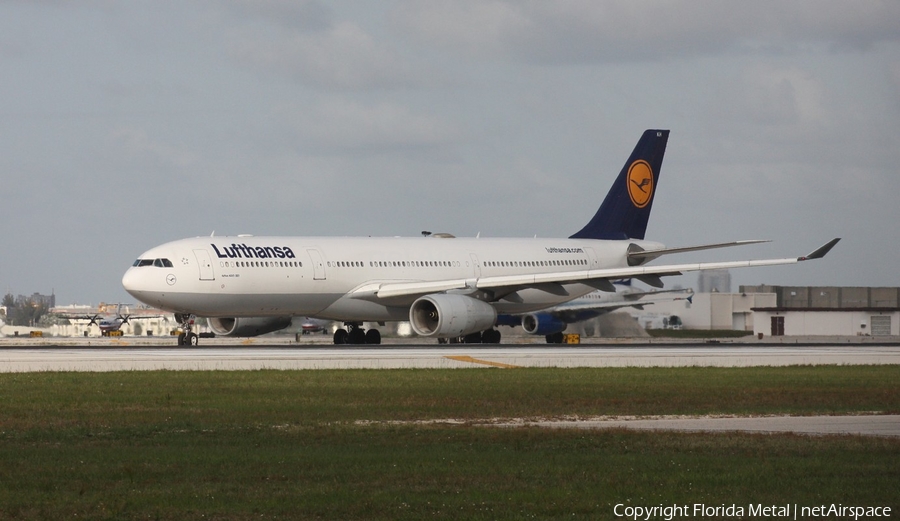 Lufthansa Airbus A330-343X (D-AIKH) | Photo 575957
