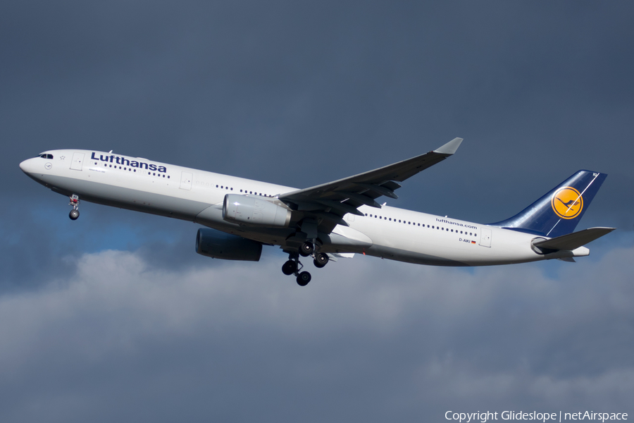 Lufthansa Airbus A330-343X (D-AIKI) | Photo 102554
