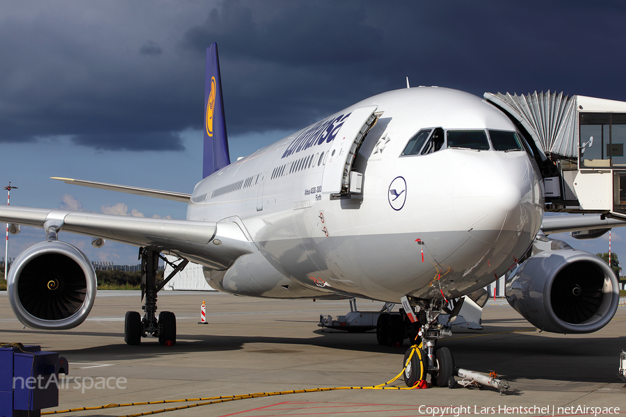 Lufthansa Airbus A330-343X (D-AIKK) | Photo 55743