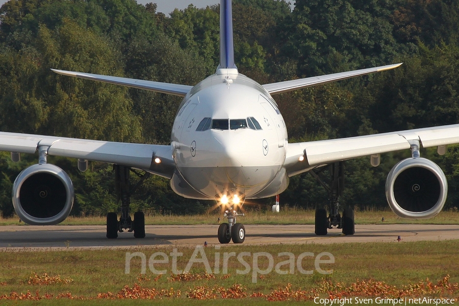 Lufthansa Airbus A330-343X (D-AIKK) | Photo 70629