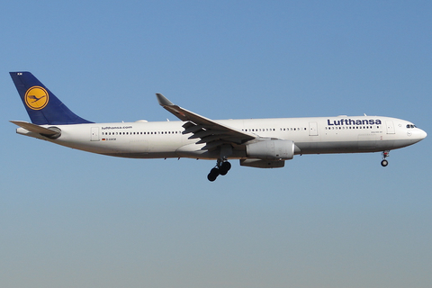 Lufthansa Airbus A330-343X (D-AIKM) at  Dallas/Ft. Worth - International, United States