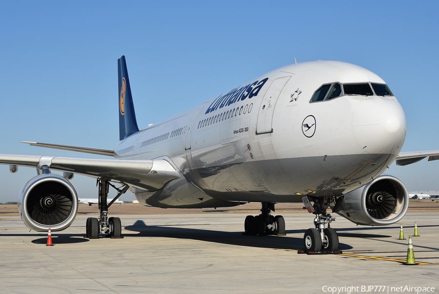 Lufthansa Airbus A330-343X (D-AIKQ) | Photo 307225