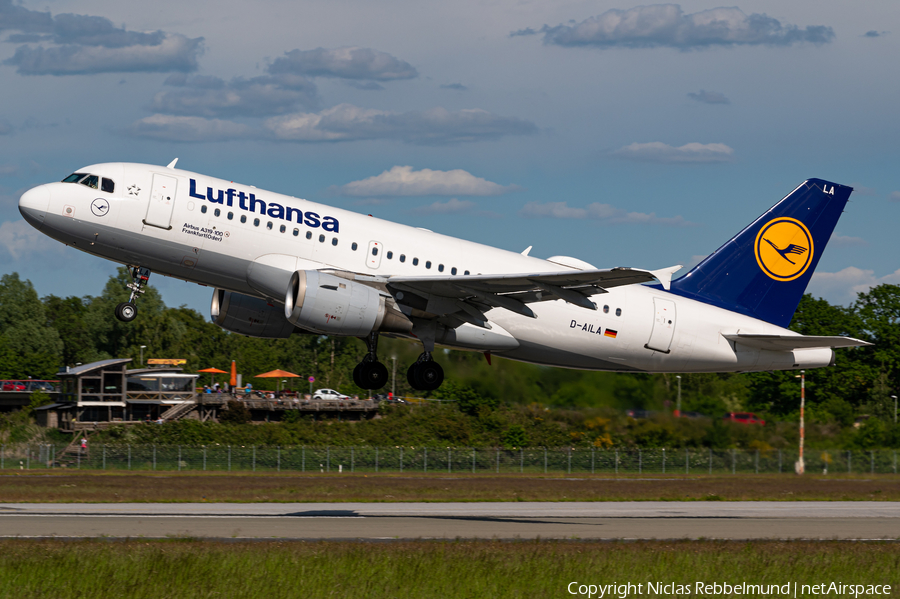 Lufthansa Airbus A319-114 (D-AILA) | Photo 387185