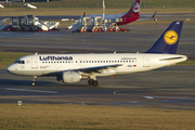 Lufthansa Airbus A319-114 (D-AILC) at  Hamburg - Fuhlsbuettel (Helmut Schmidt), Germany