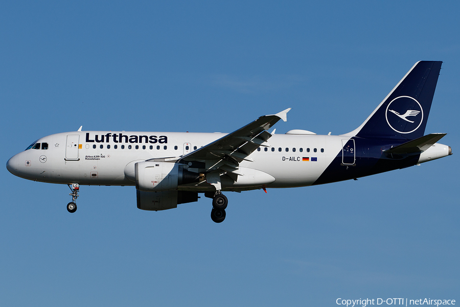 Lufthansa Airbus A319-114 (D-AILC) | Photo 450409