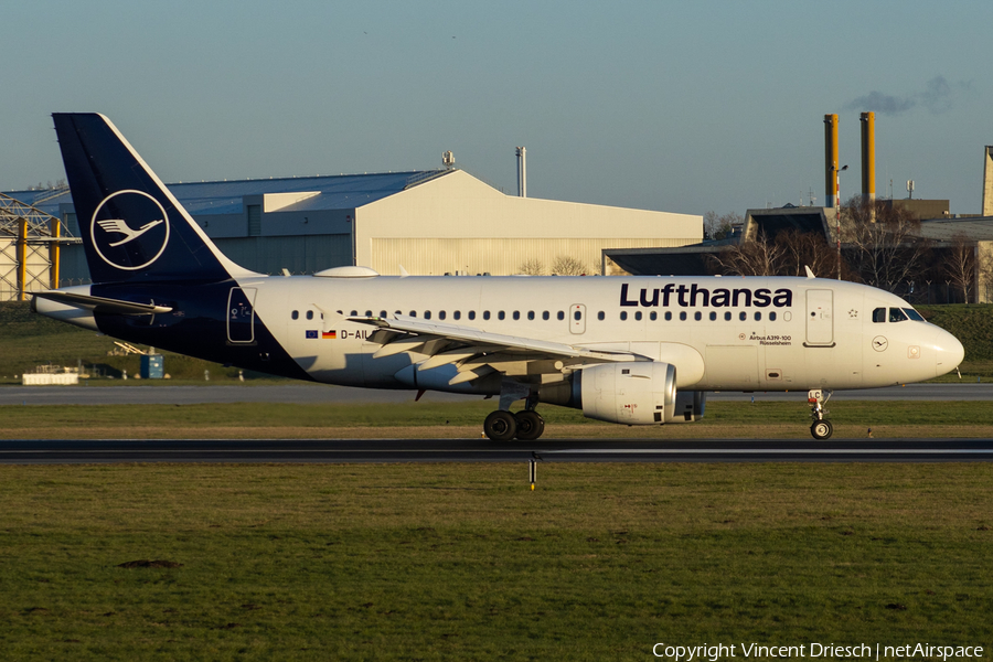 Lufthansa Airbus A319-114 (D-AILC) | Photo 554613
