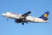 Lufthansa Airbus A319-114 (D-AILD) at  Hamburg - Fuhlsbuettel (Helmut Schmidt), Germany