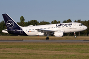 Lufthansa Airbus A319-114 (D-AILD) at  Hamburg - Fuhlsbuettel (Helmut Schmidt), Germany