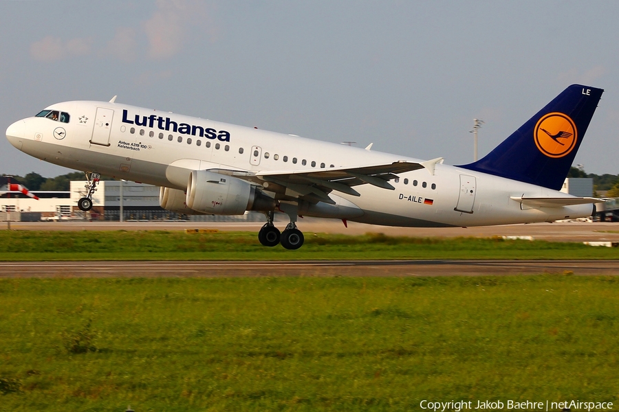 Lufthansa Airbus A319-114 (D-AILE) | Photo 194674