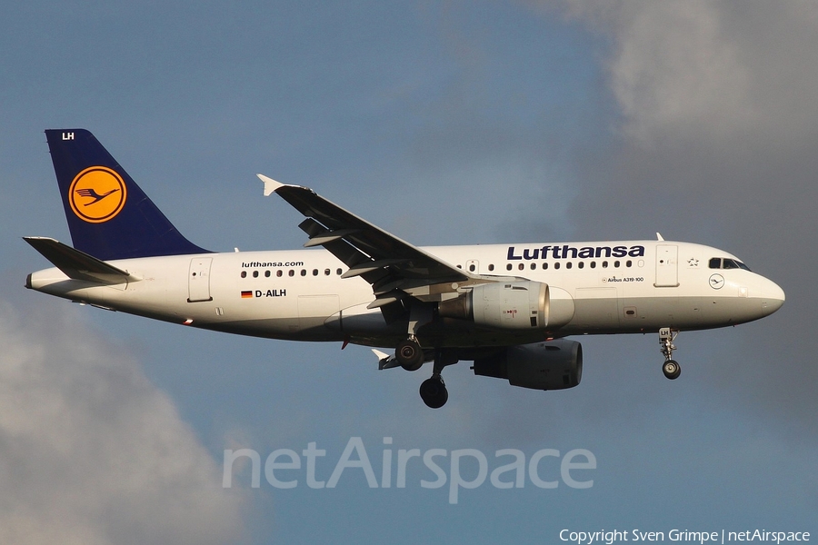 Lufthansa Airbus A319-114 (D-AILH) | Photo 79223