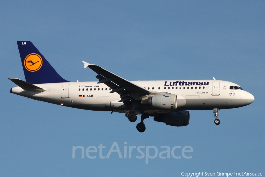 Lufthansa Airbus A319-114 (D-AILH) | Photo 449096