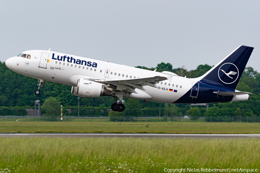 Lufthansa Airbus A319-114 (D-AILH) | Photo 451677
