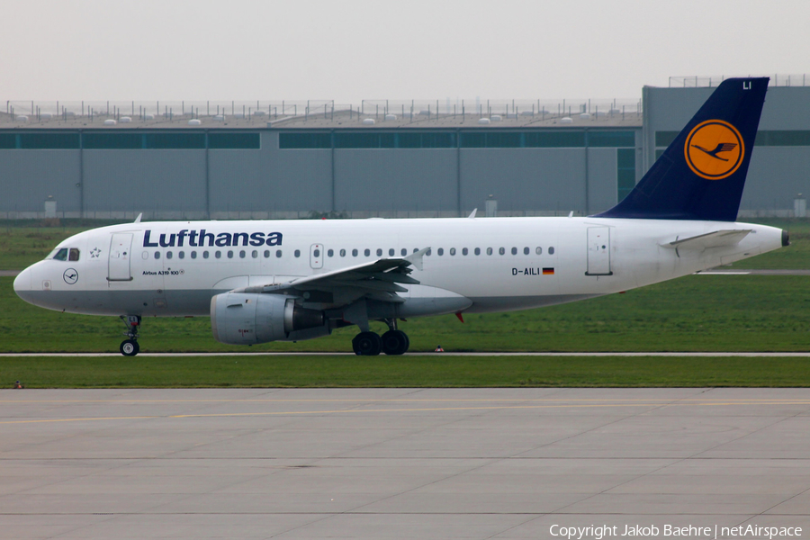 Lufthansa Airbus A319-114 (D-AILI) | Photo 196410
