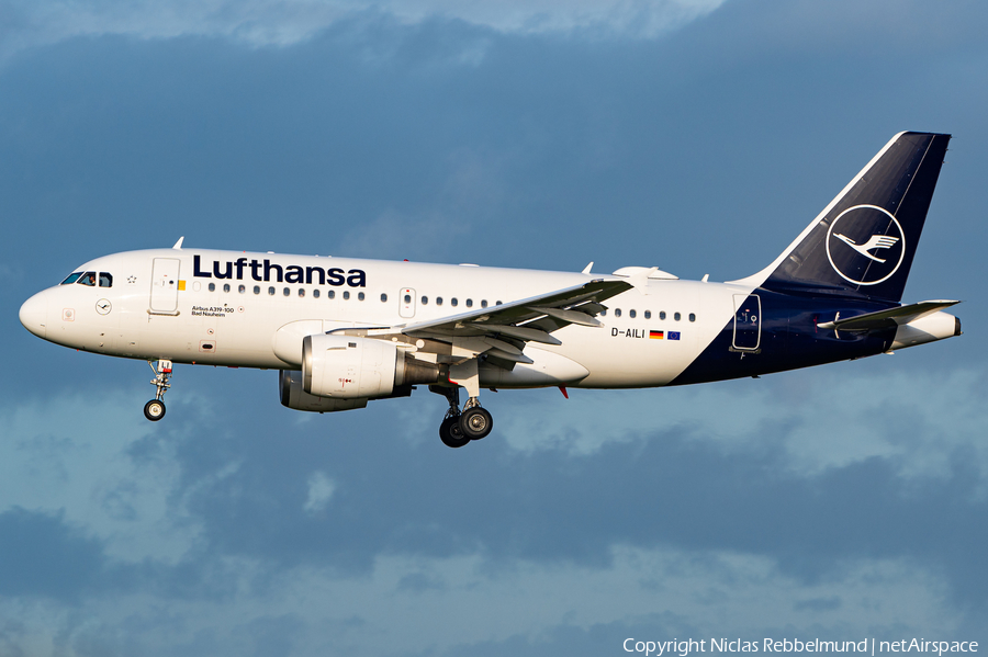 Lufthansa Airbus A319-114 (D-AILI) | Photo 412318