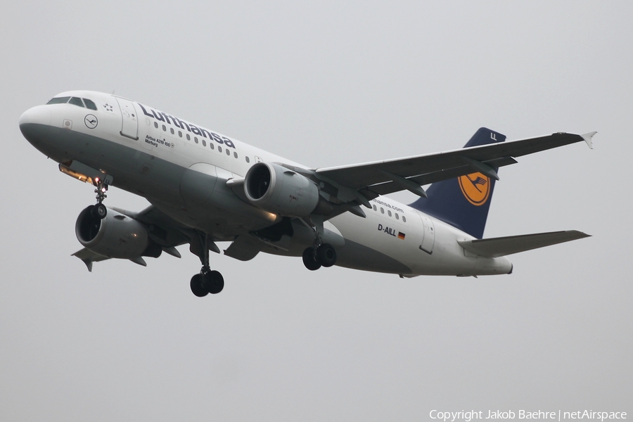 Lufthansa Airbus A319-114 (D-AILL) | Photo 195409