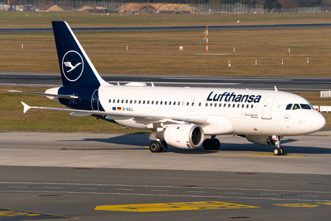 Lufthansa Airbus A319-114 (D-AILL) at  Hamburg - Fuhlsbuettel (Helmut Schmidt), Germany