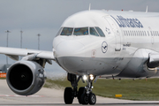 Lufthansa Airbus A319-114 (D-AILL) at  Manchester - International (Ringway), United Kingdom