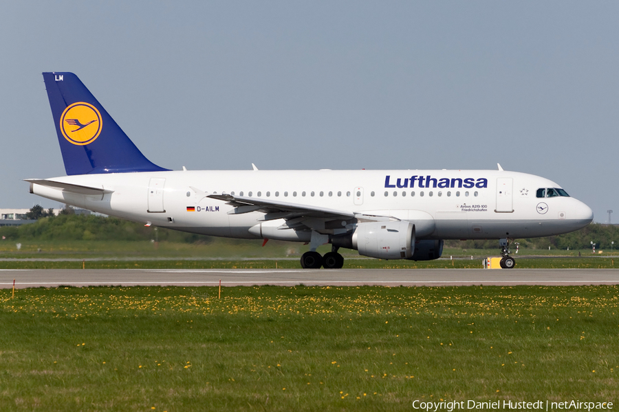 Lufthansa Airbus A319-114 (D-AILM) | Photo 657952