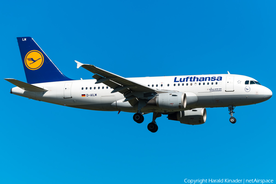 Lufthansa Airbus A319-114 (D-AILM) | Photo 297803