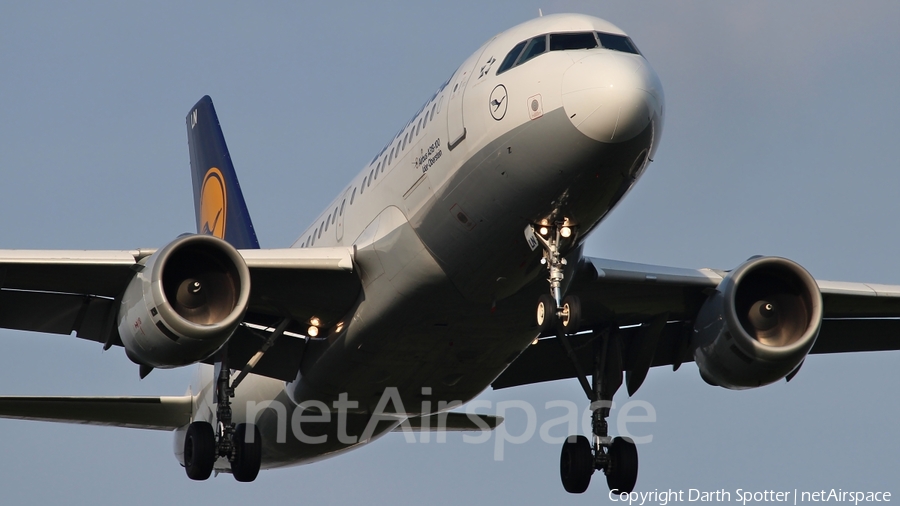 Lufthansa Airbus A319-114 (D-AILN) | Photo 217610