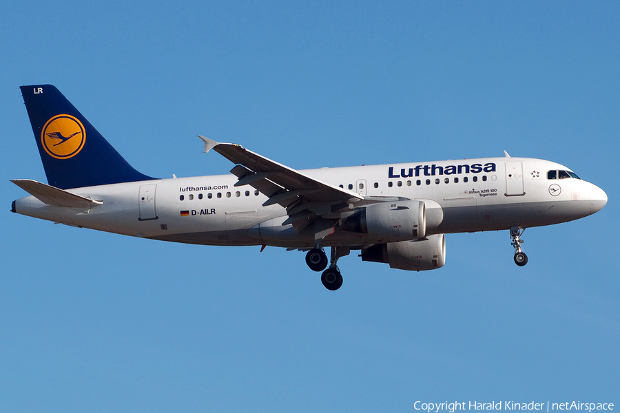 Lufthansa Airbus A319-114 (D-AILR) | Photo 302296