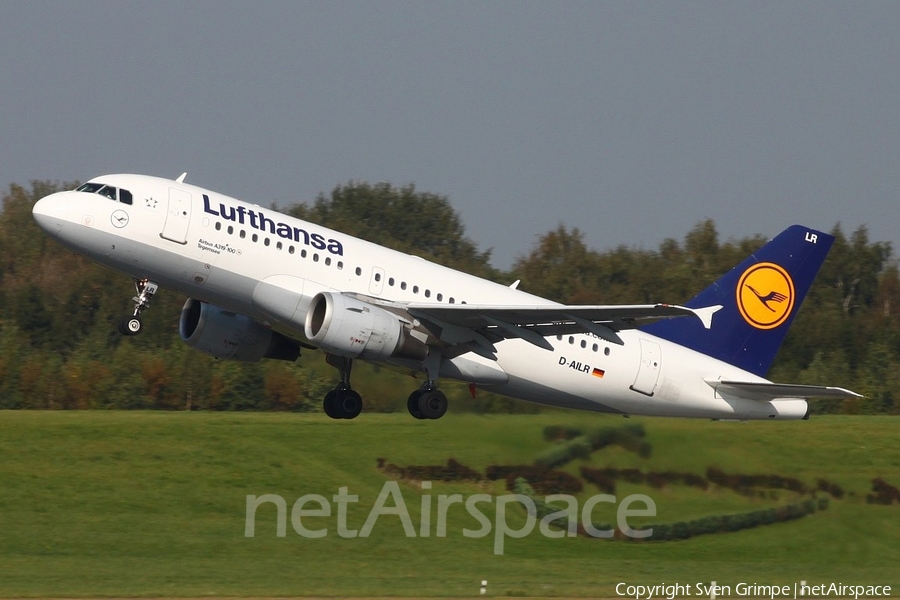 Lufthansa Airbus A319-114 (D-AILR) | Photo 23083