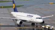 Lufthansa Airbus A319-114 (D-AILT) at  Dusseldorf - International, Germany