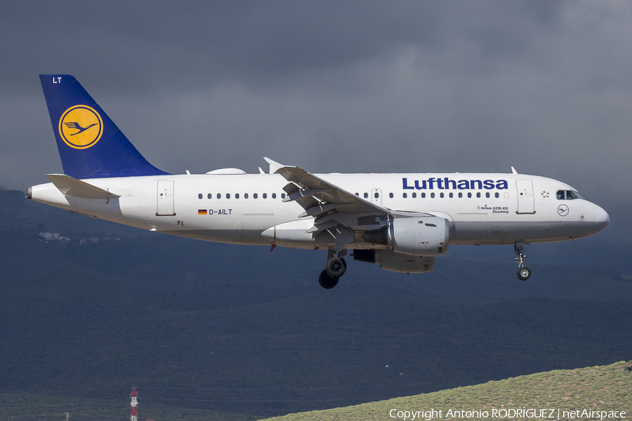 Lufthansa Airbus A319-114 (D-AILT) | Photo 290911