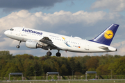 Lufthansa Airbus A319-114 (D-AILU) at  Hamburg - Fuhlsbuettel (Helmut Schmidt), Germany