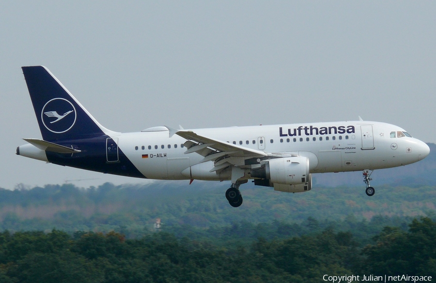 Lufthansa Airbus A319-114 (D-AILW) | Photo 398364