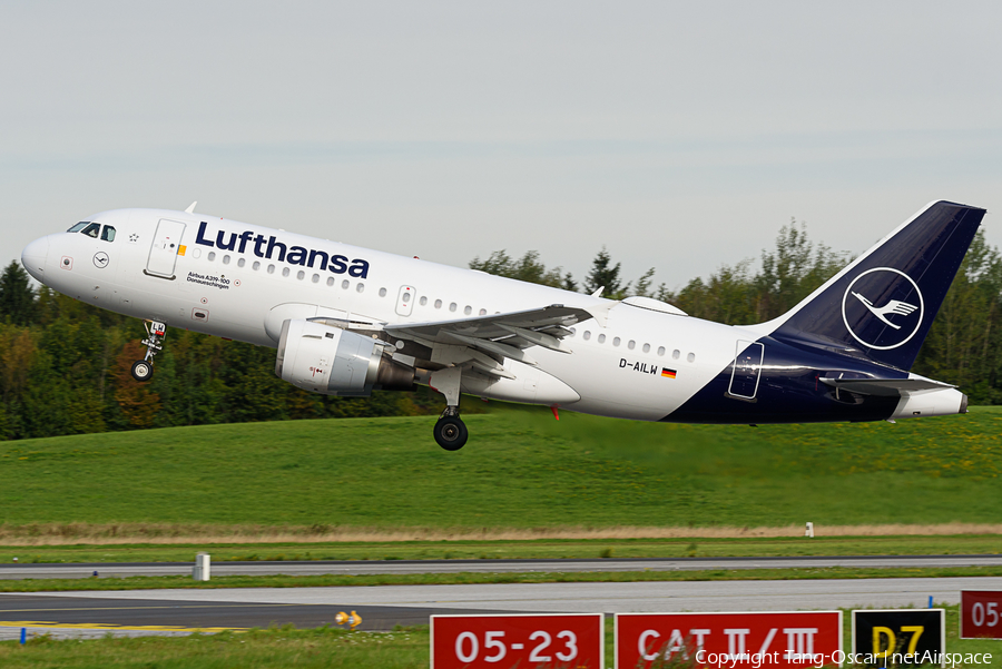 Lufthansa Airbus A319-114 (D-AILW) | Photo 366069