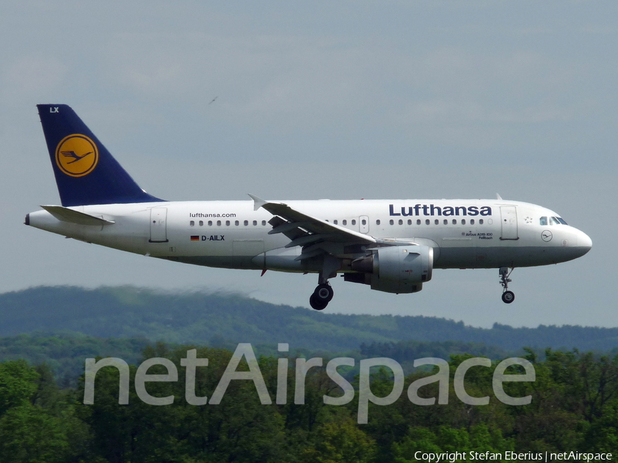 Lufthansa Airbus A319-114 (D-AILX) | Photo 490223