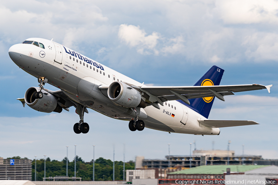 Lufthansa Airbus A319-114 (D-AILX) | Photo 393585