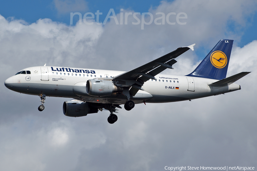 Lufthansa Airbus A319-114 (D-AILX) | Photo 668945