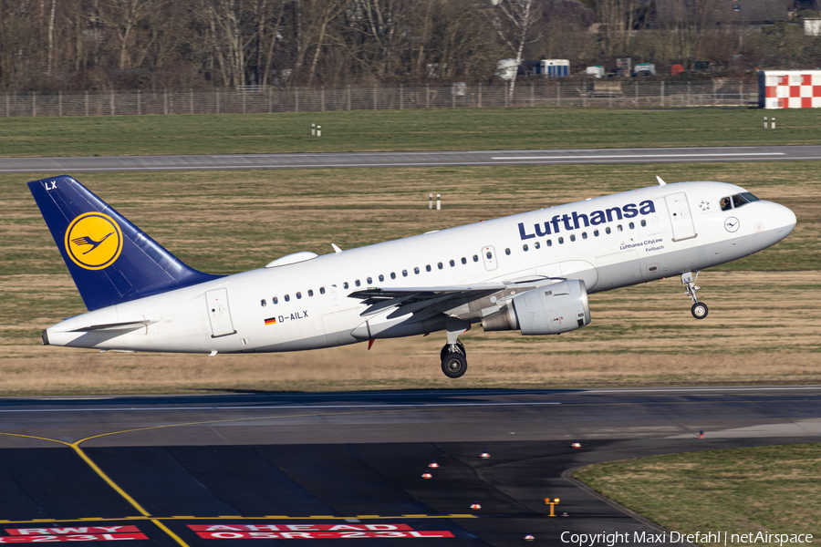 Lufthansa (CityLine) Airbus A319-114 (D-AILX) | Photo 497076