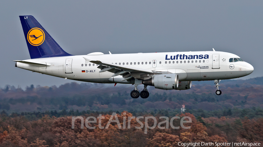 Lufthansa Airbus A319-114 (D-AILY) | Photo 207702